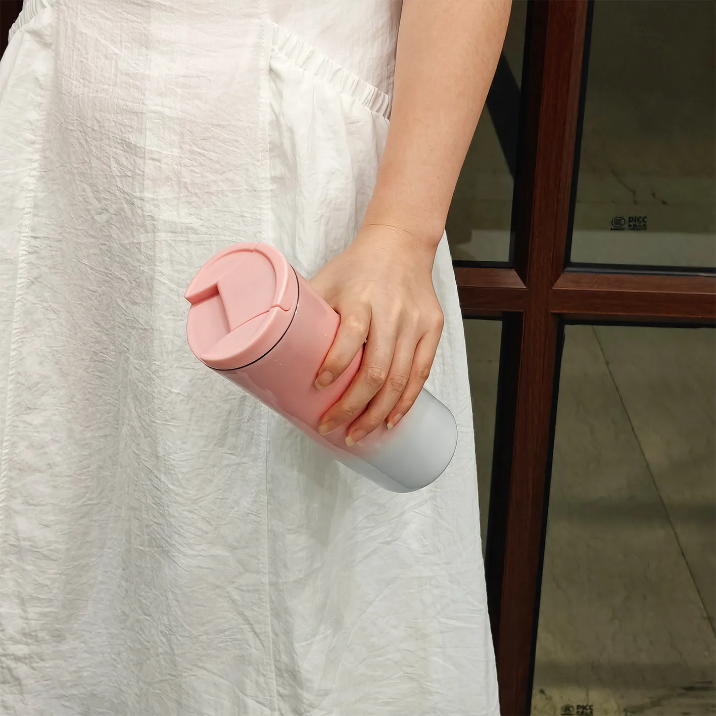 DT5040- Gradient water cup