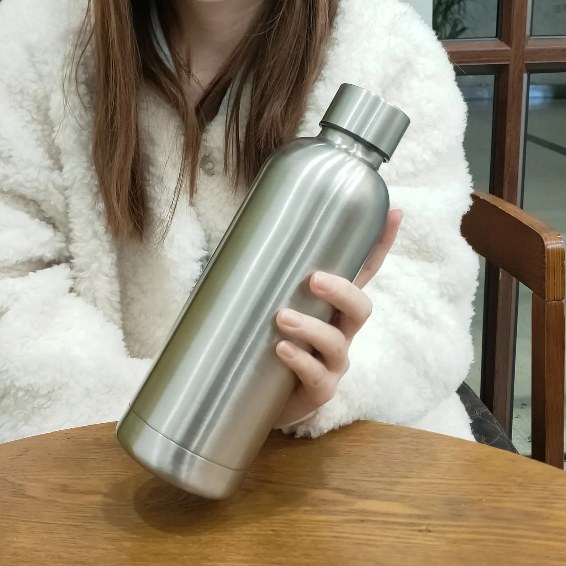 DT7504--750ml Double Wall 304 SS Rubber Paint Small Mouth Insulated Bottle